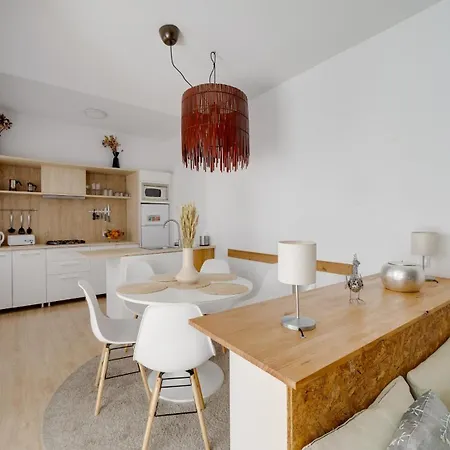 Piso En Carolinas Con 3 * Alicante